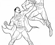 Coloriage et dessins gratuit Superman en combat à imprimer